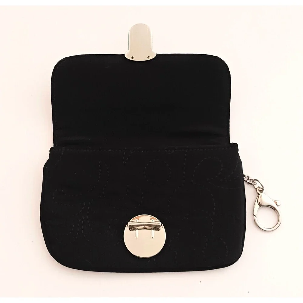 Vera Bradley Blk Quilt Microfiber ID Wallet w Keyring Silver Pushlock 6X4